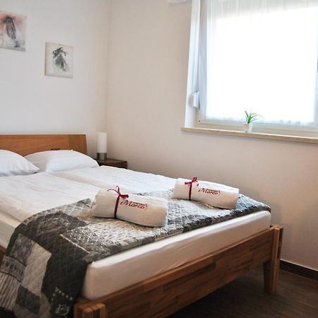 Marco Apartments Fažana Buitenkant foto