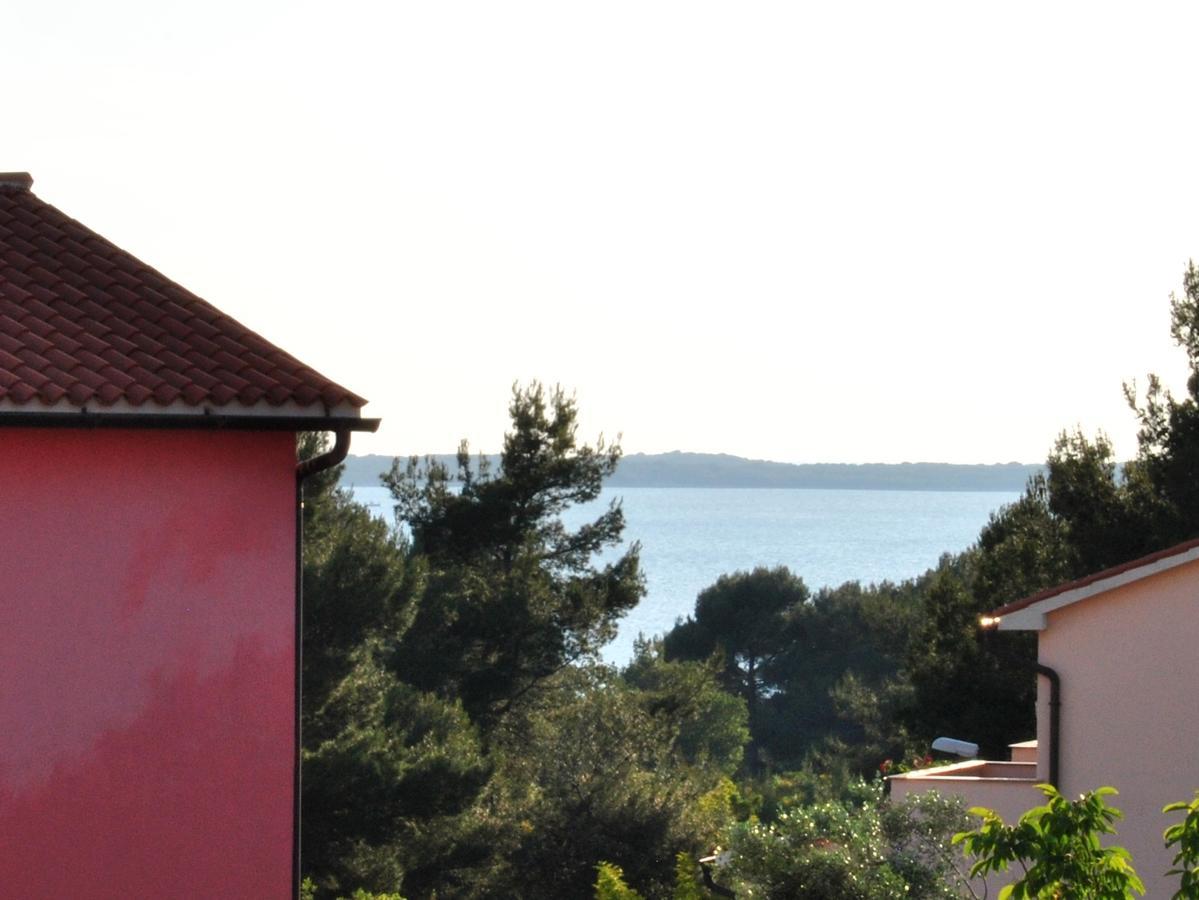 Marco Apartments Fažana Buitenkant foto