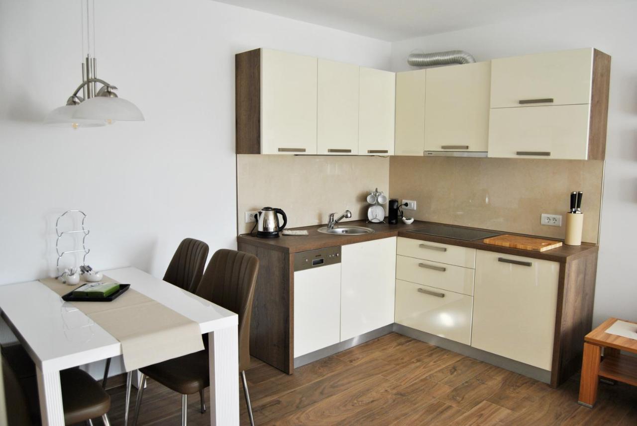 Marco Apartments Fažana Buitenkant foto