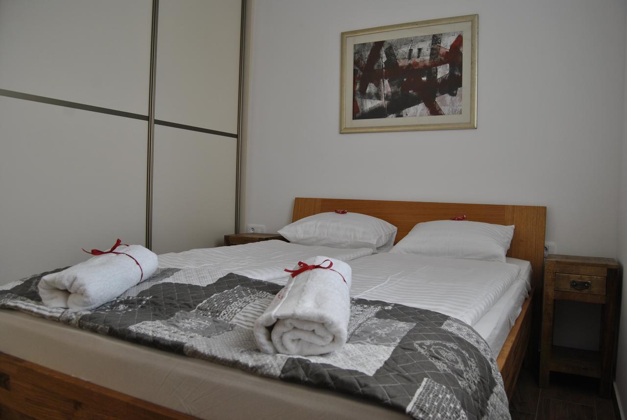 Marco Apartments Fažana Buitenkant foto
