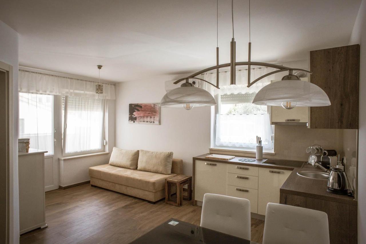 Marco Apartments Fažana Buitenkant foto